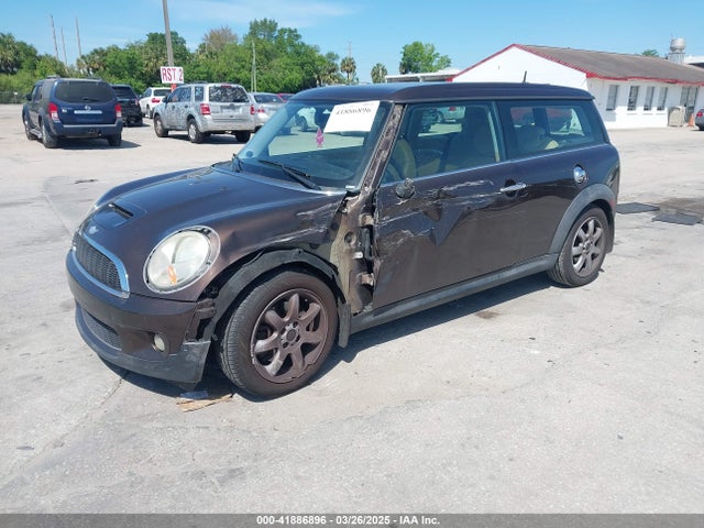 2008 MINI COOPER S CLUBMAN WMWMM335X8TP87223 Photo 1