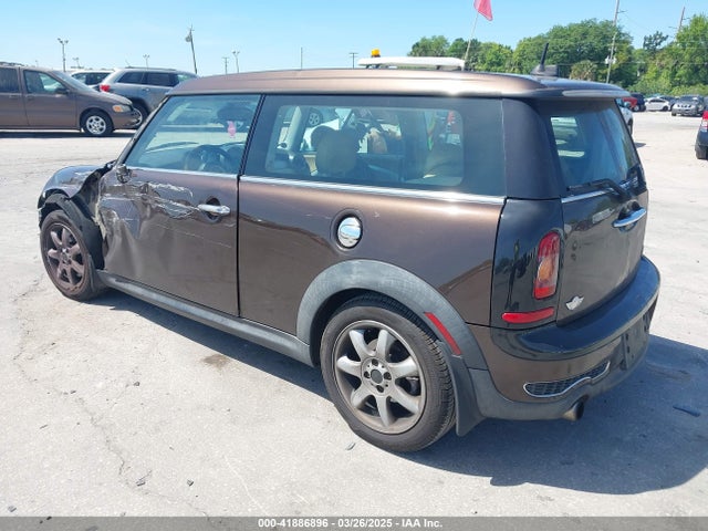 2008 MINI COOPER S CLUBMAN WMWMM335X8TP87223 Photo 2