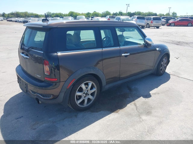 2008 MINI COOPER S CLUBMAN WMWMM335X8TP87223 Photo 3