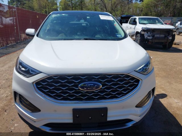 2FMPK4K9XNBA22987 Ford Edge Titanium