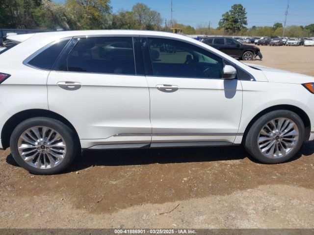 2FMPK4K9XNBA22987 Ford Edge Titanium