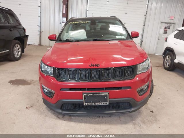 3C4NJDBB9JT304330 Jeep Compass Altitude 4x4