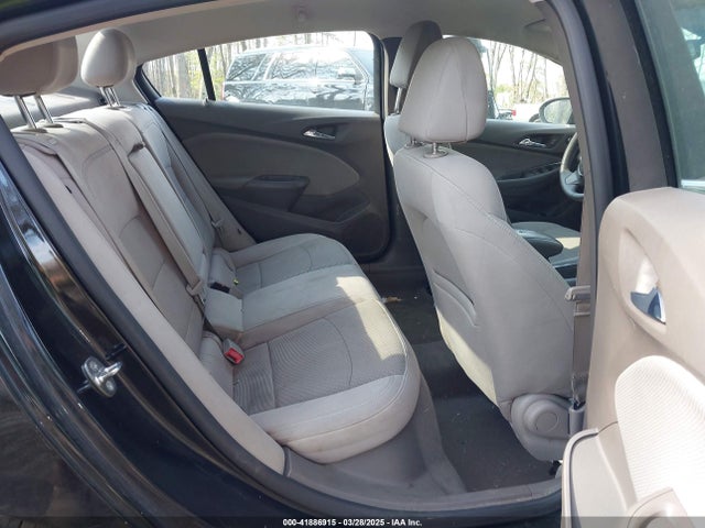 1G1BE5SM4H7200043 Chevrolet Cruze Lt Auto
