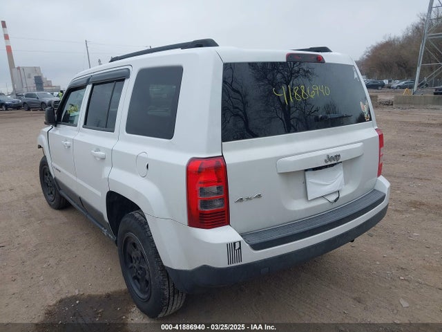 1C4NJRBB9ED852112 Jeep Patriot Sport