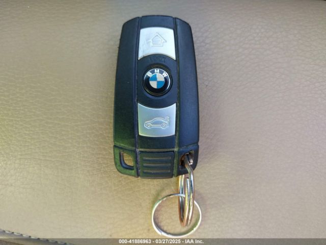 2011 BMW 328I WBAPK7C51BA970796 Photo 10