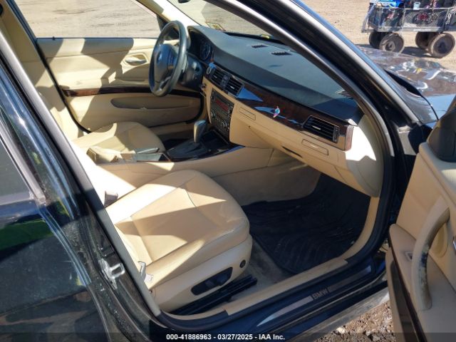 2011 BMW 328I WBAPK7C51BA970796 Photo 4
