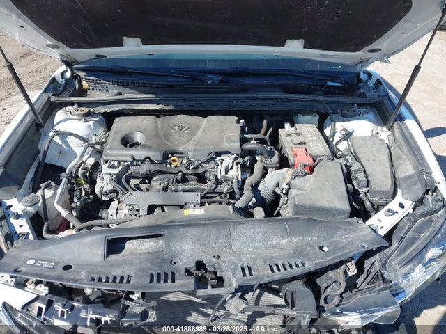 4T1B11HK9JU141706 Toyota CAMRY SE