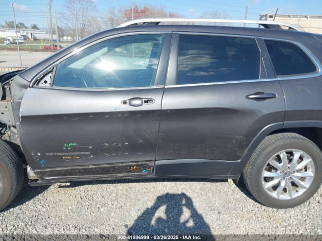 1C4PJMDB9GW321735 Jeep Cherokee Limited