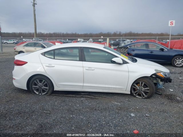 5NPD84LF2HH190951 Hyundai ELANTRA SE