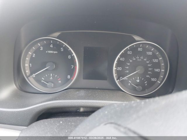 5NPD84LF2HH190951 Hyundai ELANTRA SE