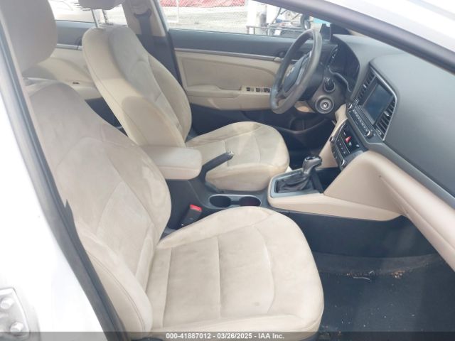 5NPD84LF2HH190951 Hyundai ELANTRA SE