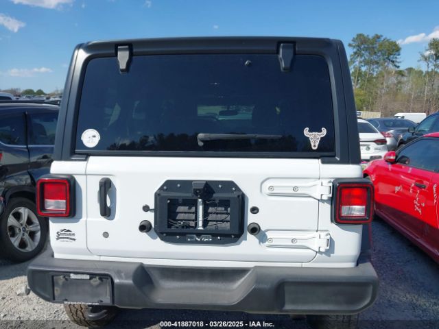 1C4HJXDN9KW563708 Jeep Wrangler Unlimited Sport Altitude 4x4