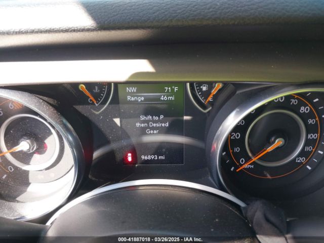 1C4HJXDN9KW563708 Jeep Wrangler Unlimited Sport Altitude 4x4