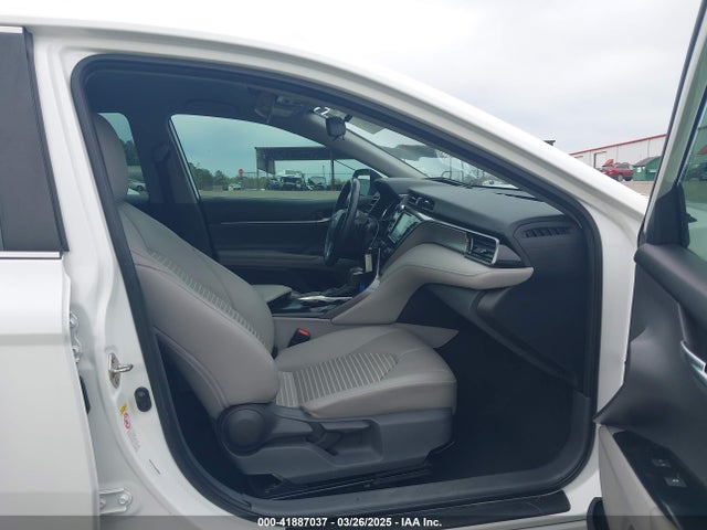 4T1B11HK9KU227714 Toyota CAMRY SE