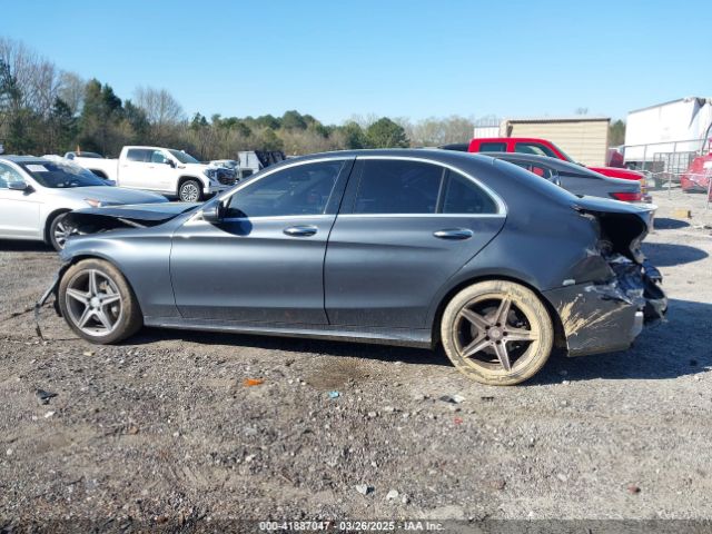 55SWF4JB8GU160119 Mercedes-Benz C 300 Luxury/sport