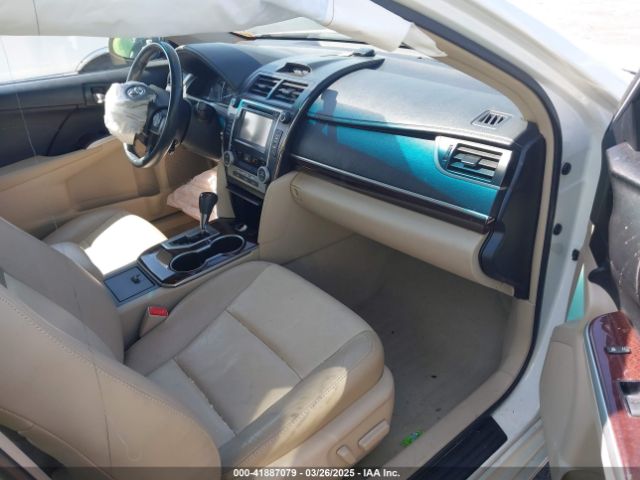 4T1BF1FK4EU420765 Toyota CAMRY XLE