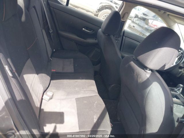 3N1AB8DV9NY209014 Nissan Sentra Sr Xtronic Cvt