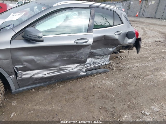 WDCTG4GB7GJ216689 Mercedes-Benz Gla 250 4matic