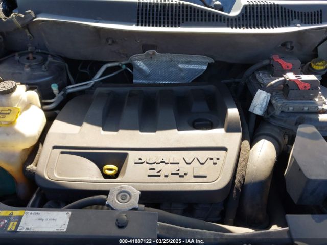 1C4NJDEB3FD125743 Jeep Compass Latitude