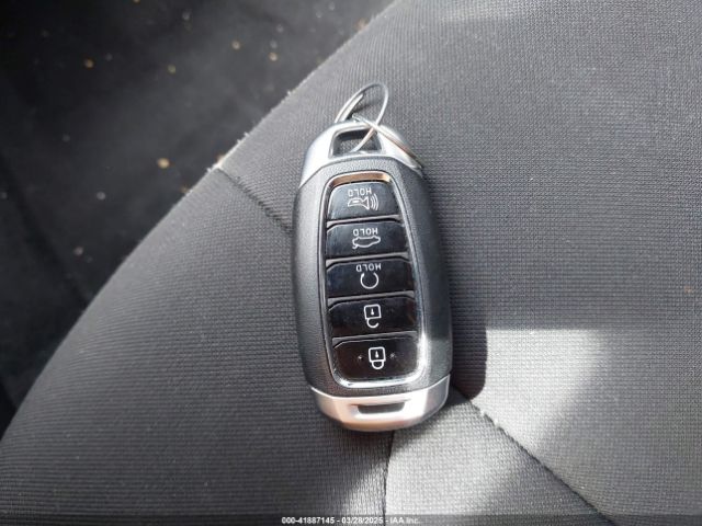 KMHLS4AG8PU607773 Hyundai ELANTRA SEL