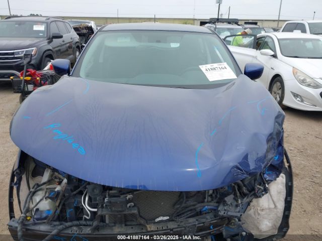 JN1BJ1CR4KW330667 Nissan Rogue Sport S