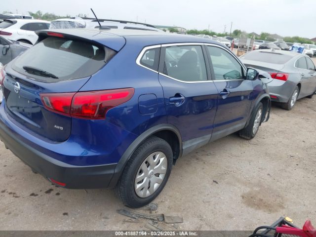 JN1BJ1CR4KW330667 Nissan Rogue Sport S