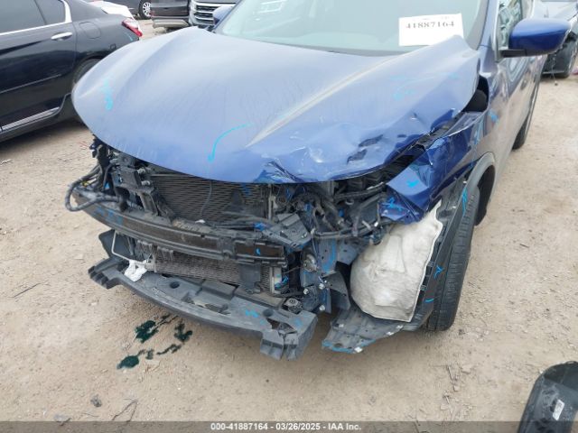 JN1BJ1CR4KW330667 Nissan Rogue Sport S