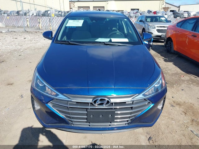 5NPD84LFXLH583556 Hyundai ELANTRA SEL