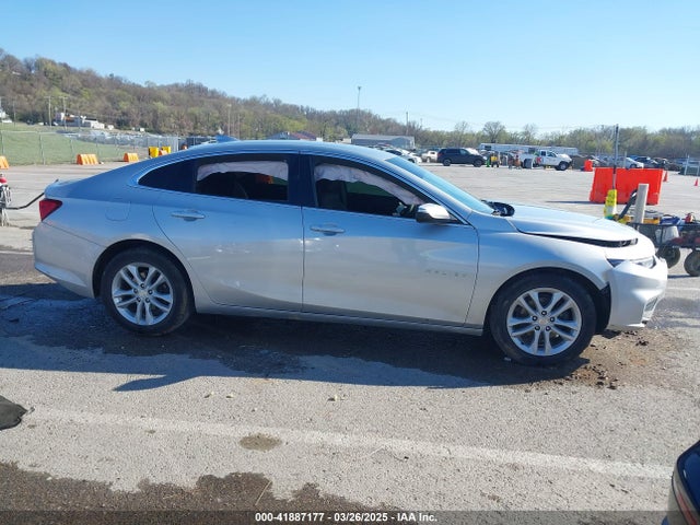 1G1ZD5ST1JF261841 Chevrolet MALIBU LT