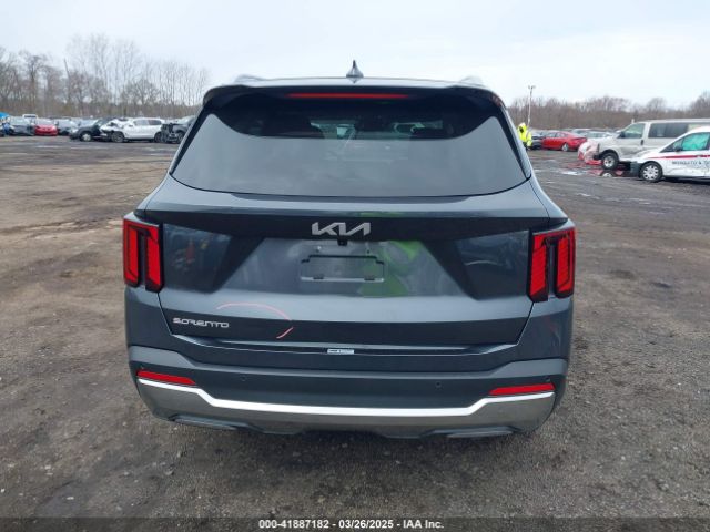 5XYRK4JF8RG257748 KIA SORENTO SX