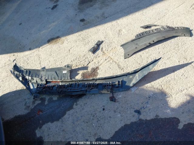 KMHLL4AG8PU597985 Hyundai ELANTRA SE