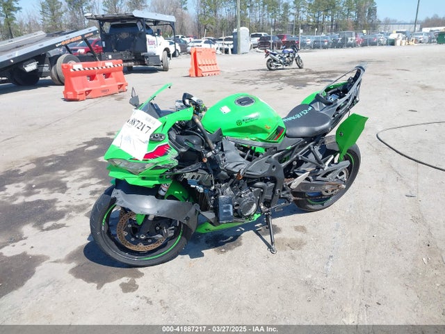 ML5ZXCS18PDA00323 Kawasaki Zx400