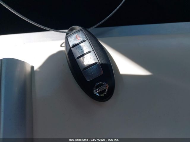 3N1AB7AP1GY302323 Nissan SENTRA SR