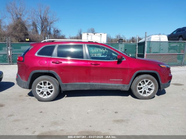 1C4PJMCB6FW714656 Jeep Cherokee Latitude