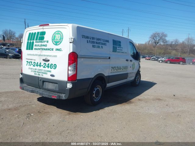 1FTYE1YM7HKA86022 Ford Transit-150