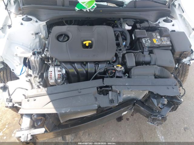 3KPF24AD3RE826651 KIA Forte Lxs
