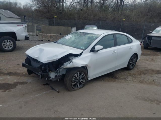 3KPF24AD3RE826651 KIA Forte Lxs