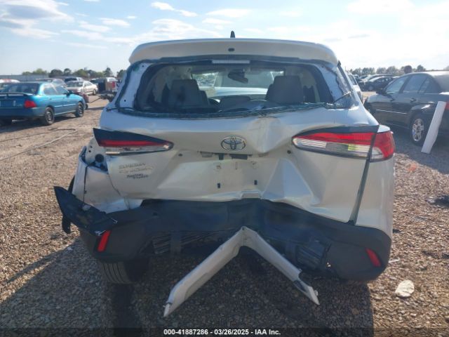 7MUAAAAG1NV024532 Toyota Corolla Cross L