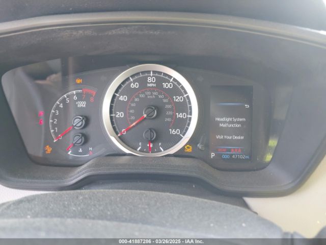 7MUAAAAG1NV024532 Toyota Corolla Cross L