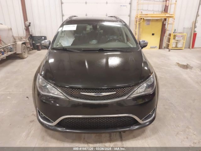 2C4RC1GG5KR709037 Chrysler Pacifica Limited
