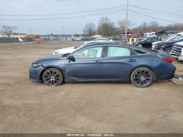 4T1BZ1FB3KU024135 Toyota AVALON XSE