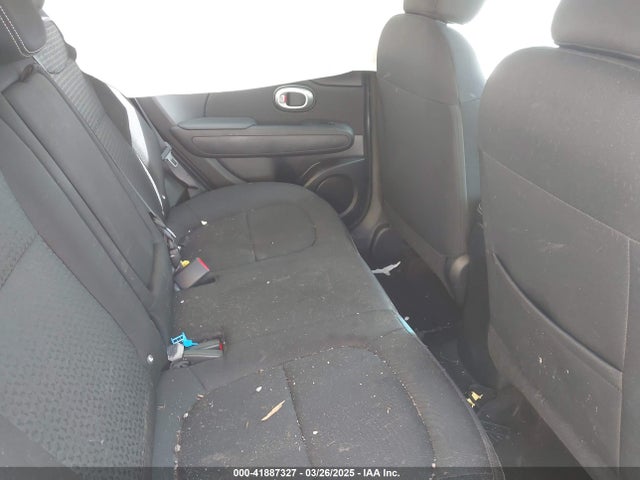 KNDJP3A50G7303860 KIA SOUL +