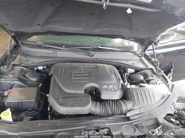 Chrysler 300c Awd 2017 2C3CCAKG5HH566624 Image 10