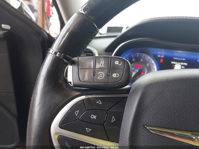 Chrysler 300c Awd 2017 2C3CCAKG5HH566624 Image 11