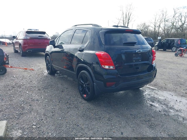 3GNCJPSB0JL378879 Chevrolet Trax Lt