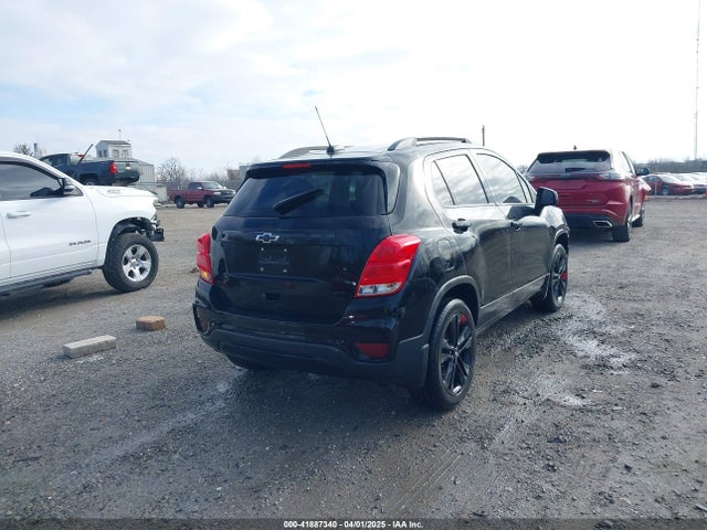 3GNCJPSB0JL378879 Chevrolet Trax Lt