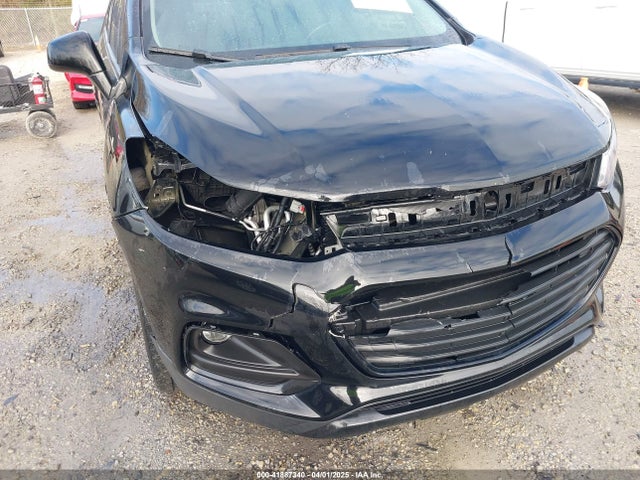 3GNCJPSB0JL378879 Chevrolet Trax Lt