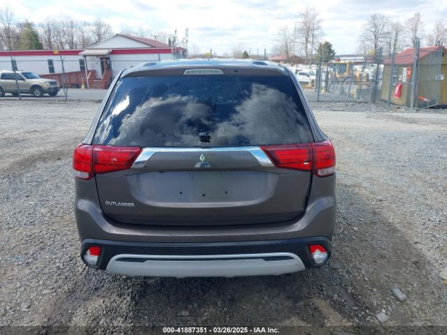 JA4AZ3A33LZ015378 Mitsubishi Outlander Es 2.4 S-awc