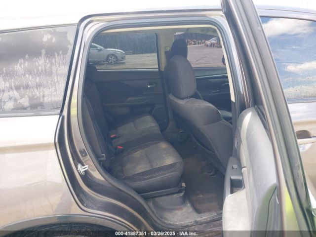 JA4AZ3A33LZ015378 Mitsubishi Outlander Es 2.4 S-awc