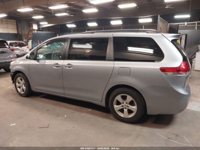 5TDKK3DC9ES420028 Toyota Sienna Le V6 8 Passenger
